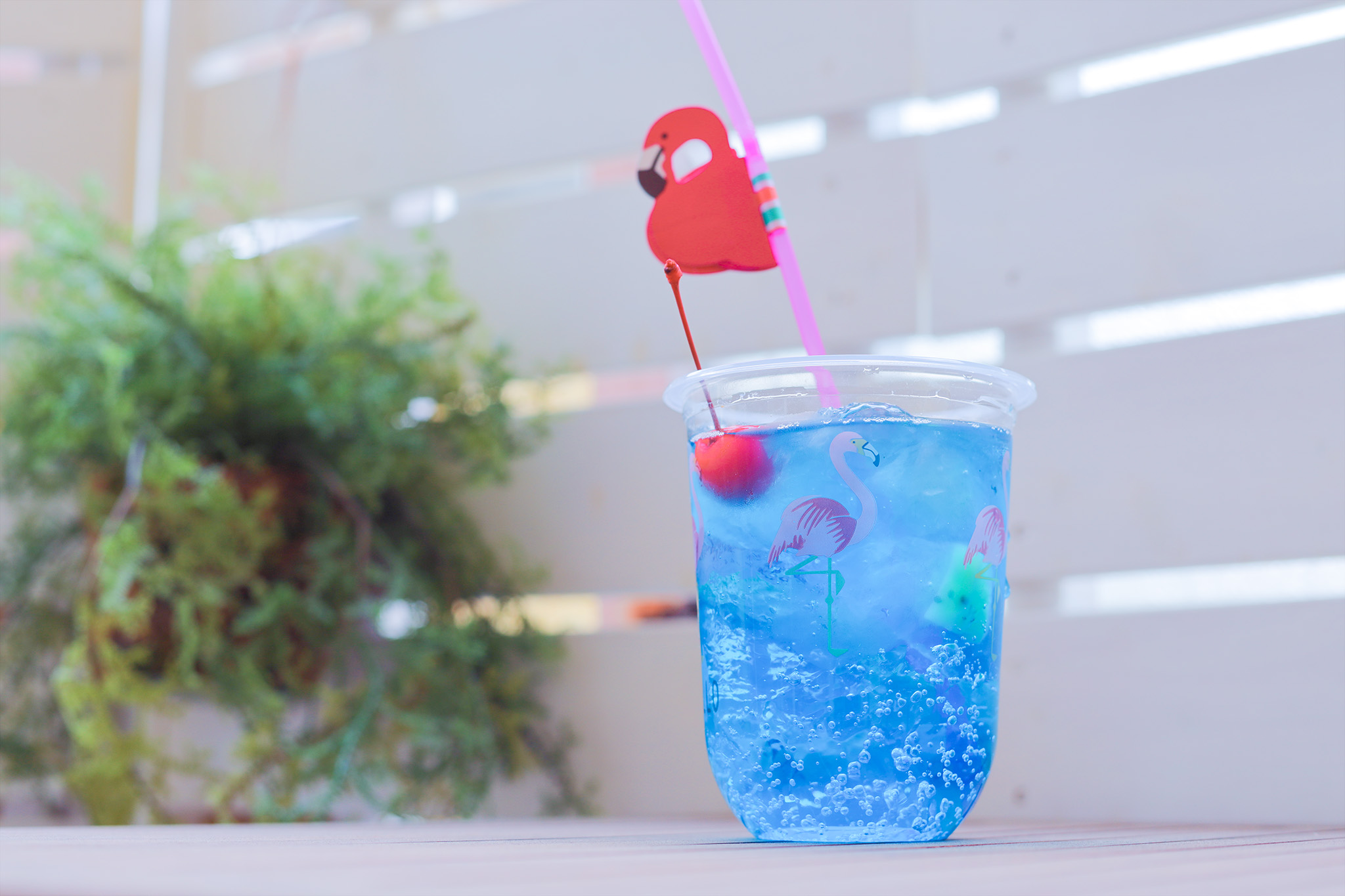 フラミンゴブルーソーダ